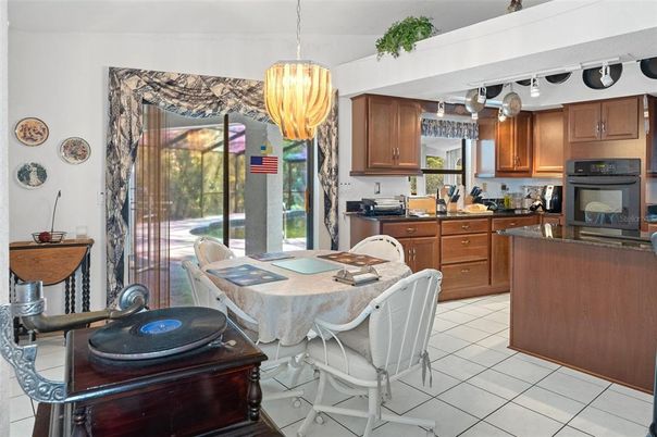 Dining room, Interior, Kitchen, Pendant Lights