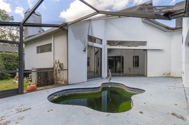 Glass Ceilings, Interior, Pool, Sun Room