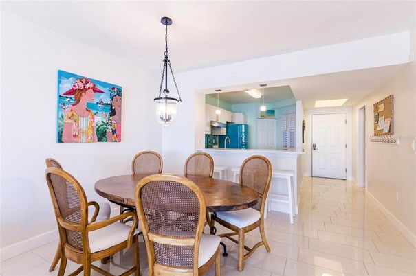 Dining room, Interior, Kitchen, Pendant Lights