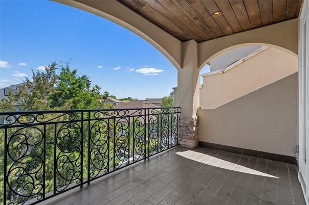 Exterior, Wood Texture Flooring