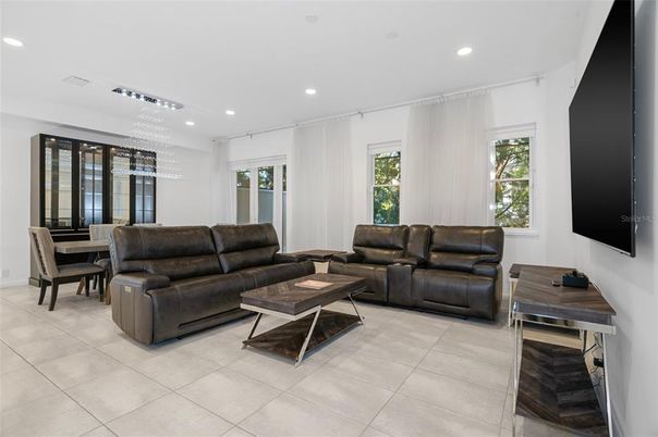 Dining room, Interior, Living room, Recessed Lighting