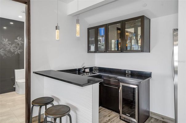 Bathroom, Interior, Pendant Lights, Recessed Lighting, Wood Texture Flooring