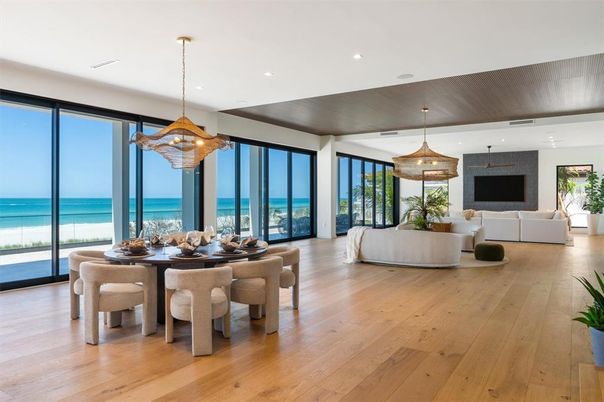 Dining room, Interior, Living room, Pendant Lights, Recessed Lighting, Water, Wood Texture Flooring