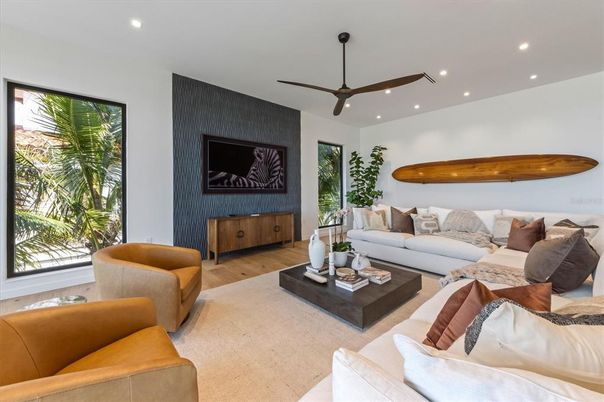 Interior, Living room, Recessed Lighting, Wood Texture Flooring