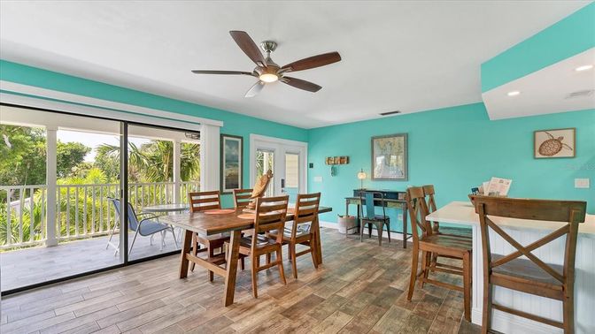 Dining room, Interior, Recessed Lighting, Wood Texture Flooring