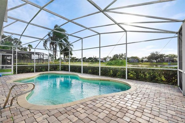 Glass Ceilings, Interior, Pool, Sun Room, Water