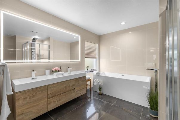 Bathroom, Dual Sink Vanities, Free Standing Baths, Interior, Recessed Lighting