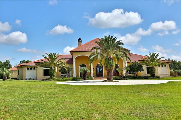 Backyard, Exterior, Facade, Mediterranean