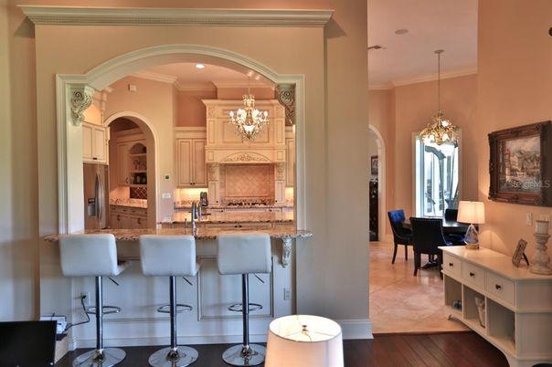 Chandelier, Dining room, Interior, Kitchen, Pendant Lights, Recessed Lighting, Wood Texture Flooring