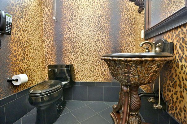 Bathroom, Interior