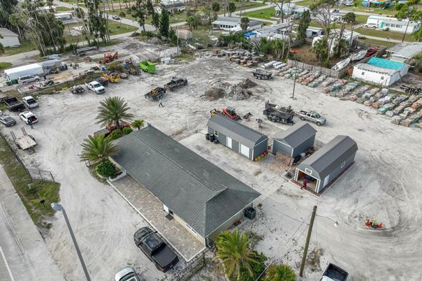 Exterior, Drone