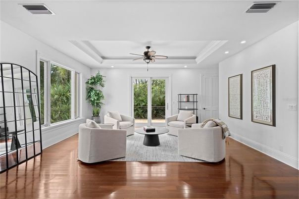 Interior, Living room, Recessed Lighting, Wood Texture Flooring