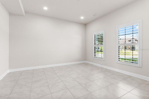Empty room, Interior, Recessed Lighting