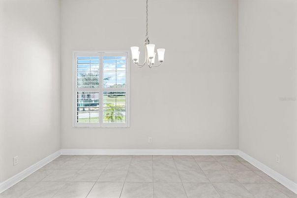 Empty room, Interior, Pendant Lights