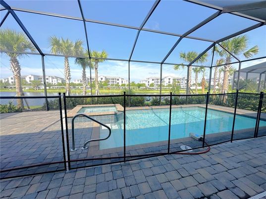 Glass Ceilings, Interior, Pool, Sun Room, Water