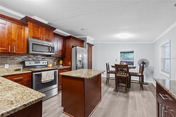 Dining room, Interior, Kitchen, Stainless Steel Appliances, Wood Texture Flooring