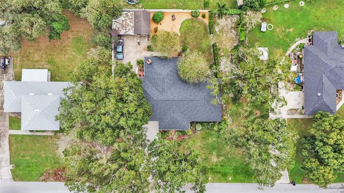 Exterior, Drone
