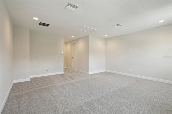 Empty room, Interior, Recessed Lighting