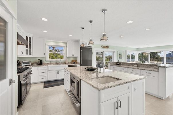 Interior, Kitchen, Pendant Lights, Recessed Lighting, Stainless Steel Appliances