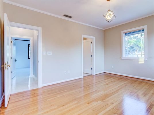 Empty room, Interior, Pendant Lights, Wood Texture Flooring