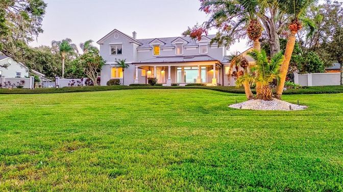 Backyard, Exterior, Facade, Farmhouse