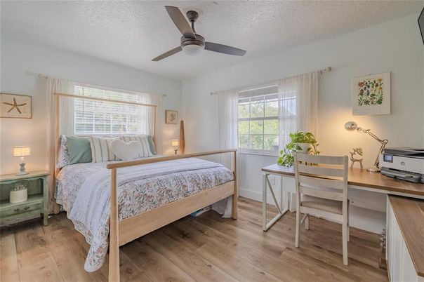 Bedroom, Home Office, Interior, Wood Texture Flooring