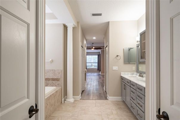 Bathroom, Interior, Recessed Lighting, Wood Texture Flooring