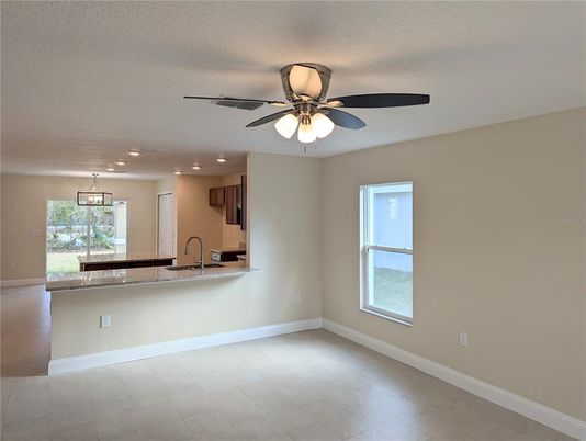 Empty room, Interior, Kitchen, Recessed Lighting