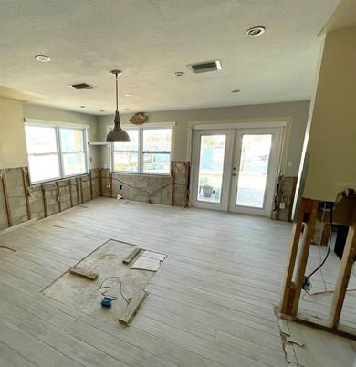 Interior, Pendant Lights, Recessed Lighting, Wood Texture Flooring