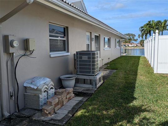 Backyard, Exterior, Water