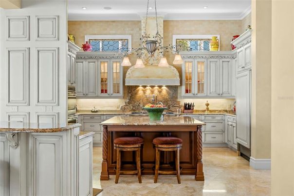 Chandelier, Fireplace, Interior, Kitchen, Pendant Lights, Recessed Lighting