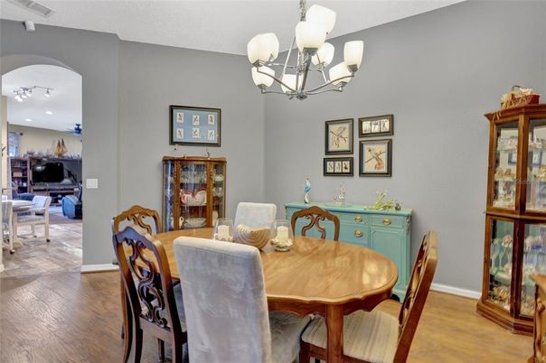 Chandelier, Dining room, Interior, Recessed Lighting, Wood Texture Flooring