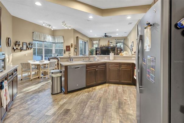 Dining room, Interior, Kitchen, Recessed Lighting, Wood Texture Flooring