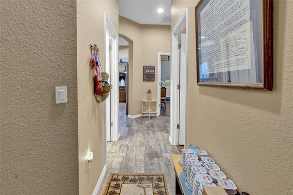 Interior, Recessed Lighting, Wood Texture Flooring