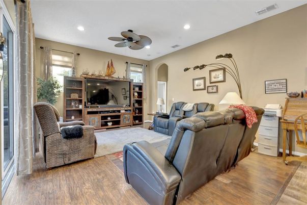 Interior, Living room, Recessed Lighting, Wood Texture Flooring