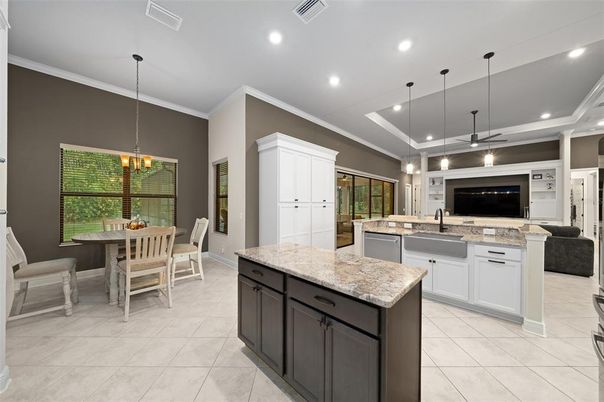Chandelier, Dining room, Interior, Kitchen, Pendant Lights, Recessed Lighting