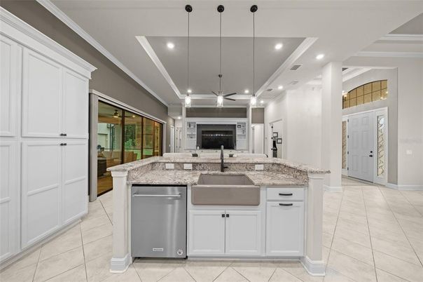 Interior, Kitchen, Pendant Lights, Recessed Lighting, Stainless Steel Appliances