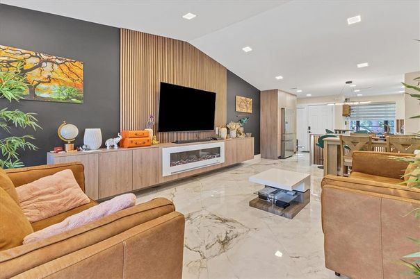 Interior, Kitchen, Living room, Marble, Pendant Lights, Recessed Lighting