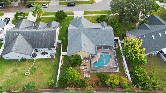 Exterior, Drone