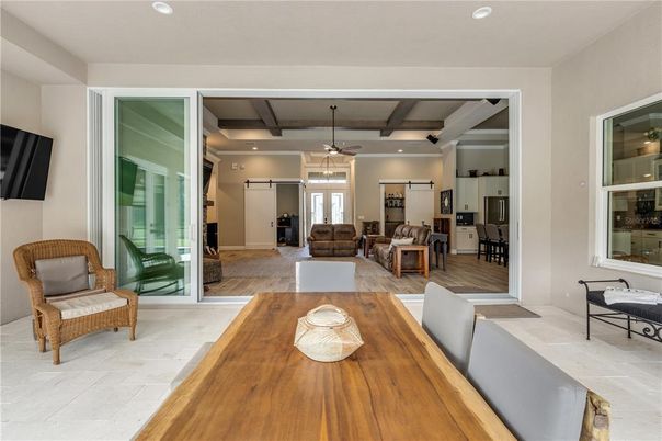 Dining room, Interior, Living room, Pendant Lights, Recessed Lighting