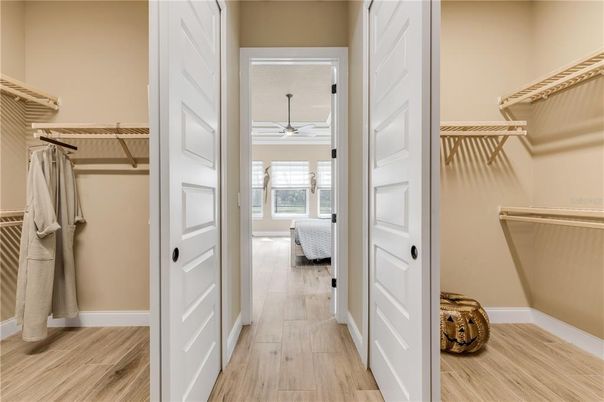 Interior, Walk-in Closets, Wood Texture Flooring
