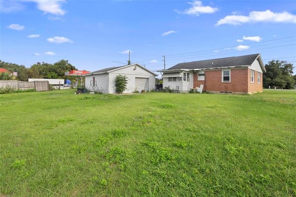 Backyard, Detached Garage, Exterior