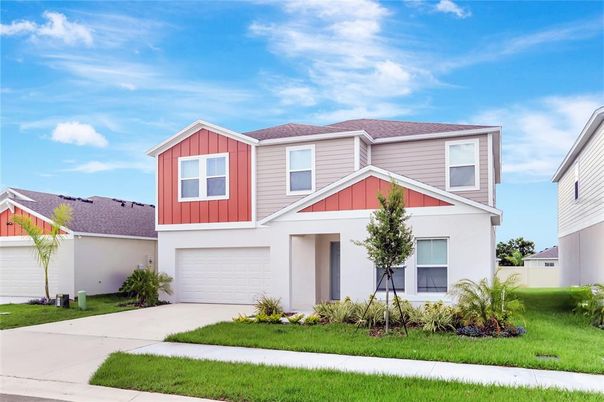 Attached, Exterior, Facade, Farmhouse