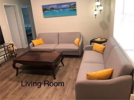 Interior, Living room, Pendant Lights, Wood Texture Flooring