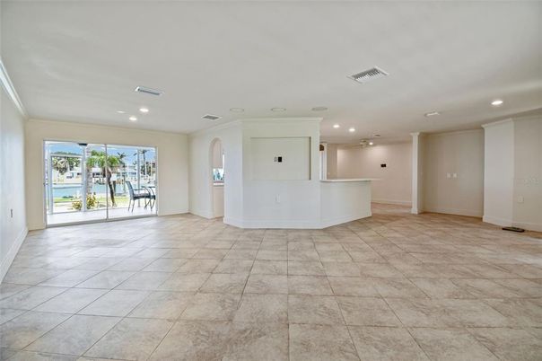 Empty room, Interior, Recessed Lighting, Water
