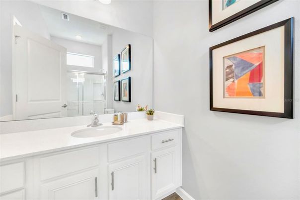 Bathroom, Dual Sink Vanities, Interior, Recessed Lighting