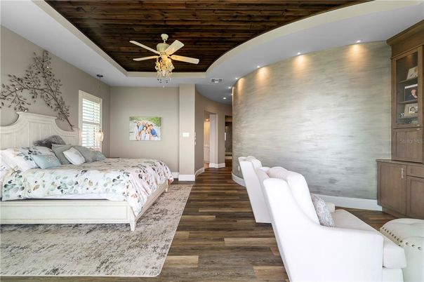 Bedroom, Interior, Recessed Lighting, Wooden Ceilings, Wood Texture Flooring