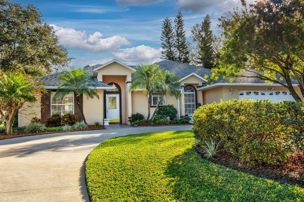 Attached, Backyard, Exterior, Facade, French Provincial