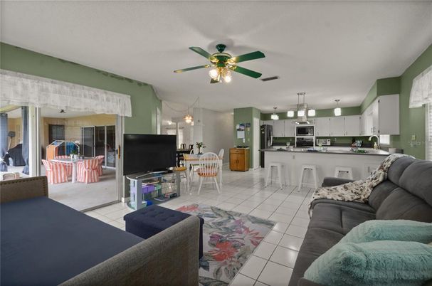 Dining room, Interior, Kitchen, Living room, Pendant Lights, Stainless Steel Appliances