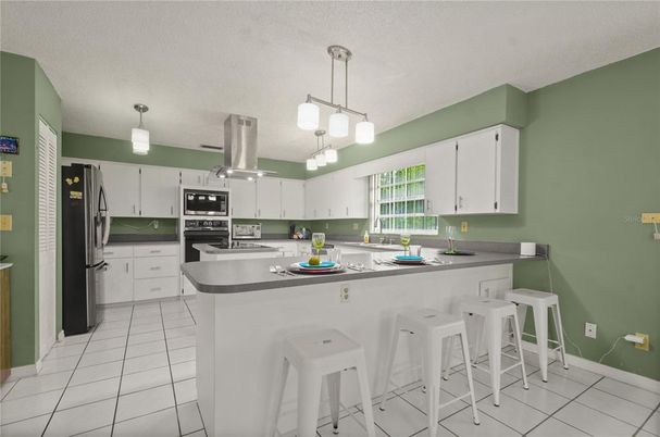 Interior, Kitchen, Pendant Lights, Stainless Steel Appliances